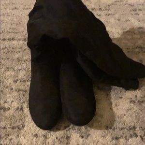 Thigh-high Black Suede Boots